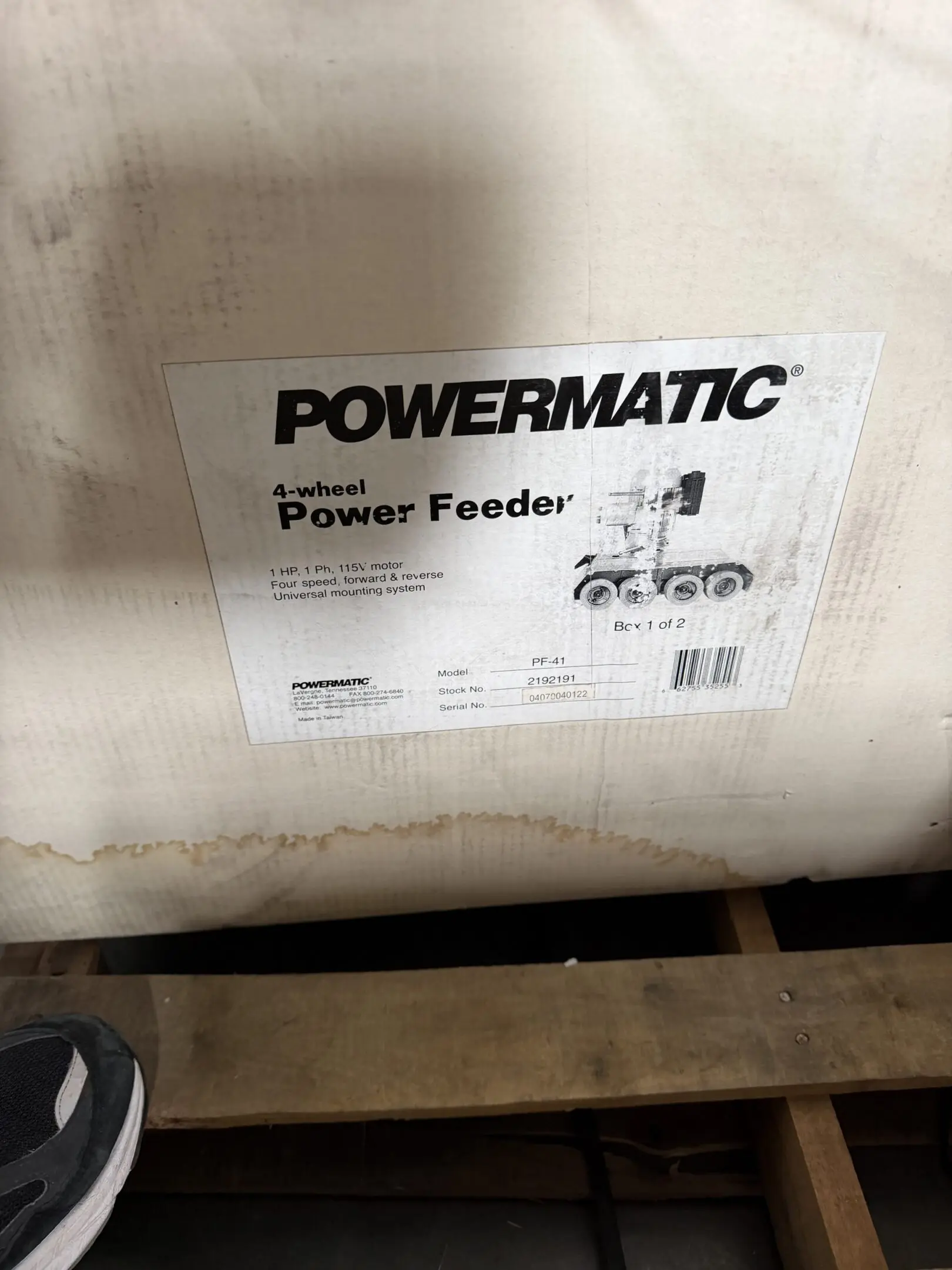 Powermatic power feeder label on packaging