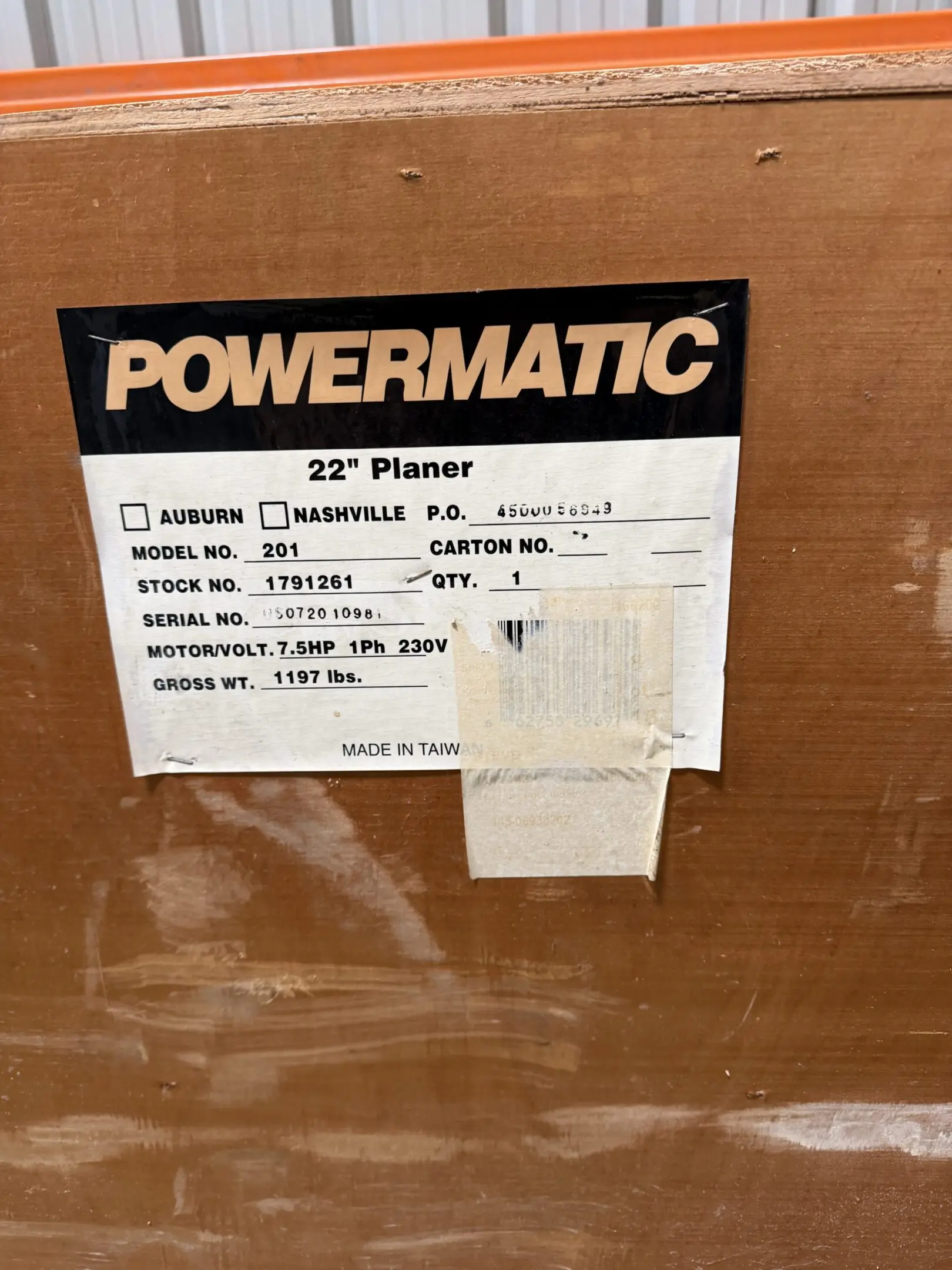 Powermatic 22-inch planer label on crate