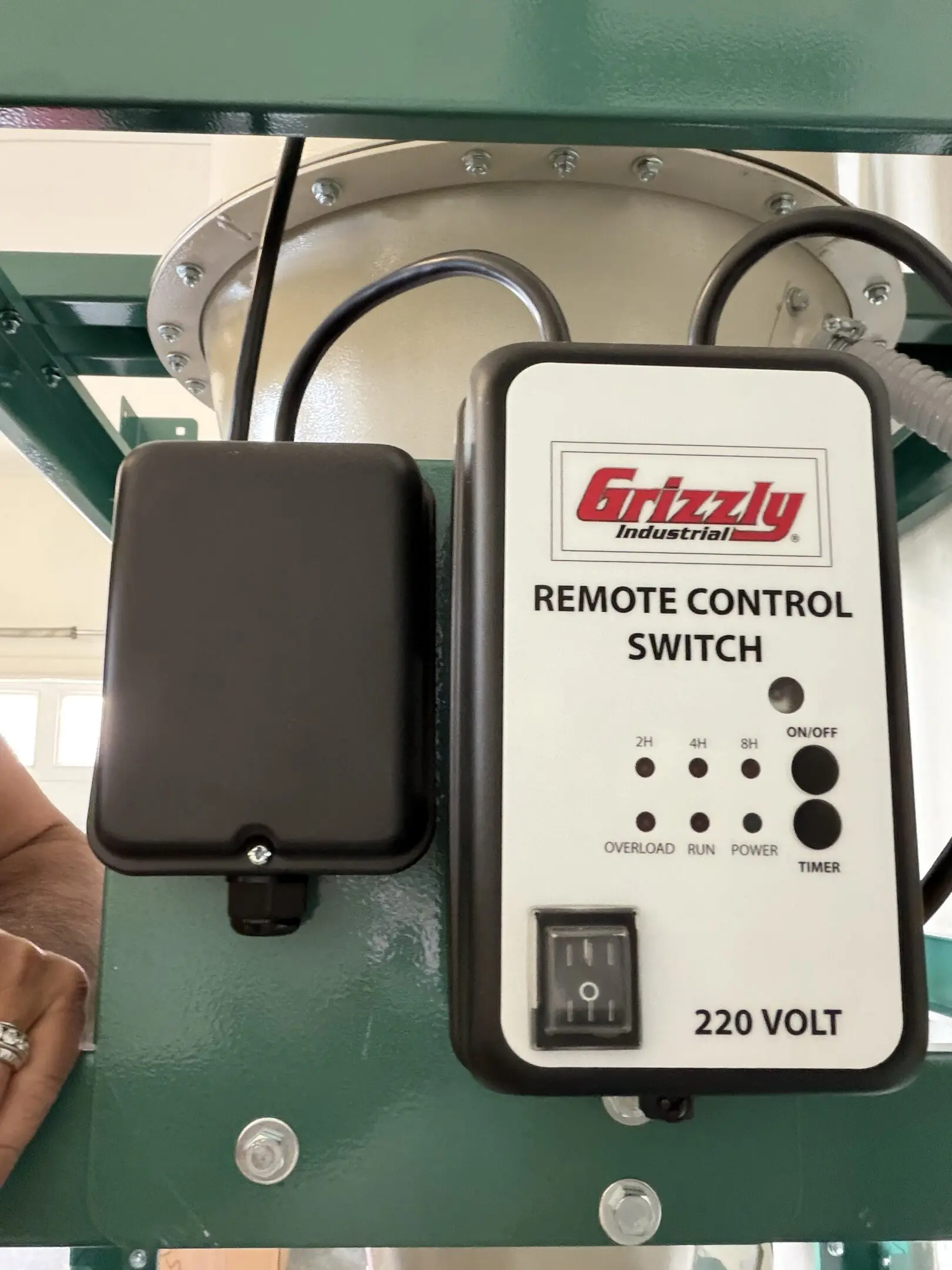 Grizzly Industrial remote control switch 220V